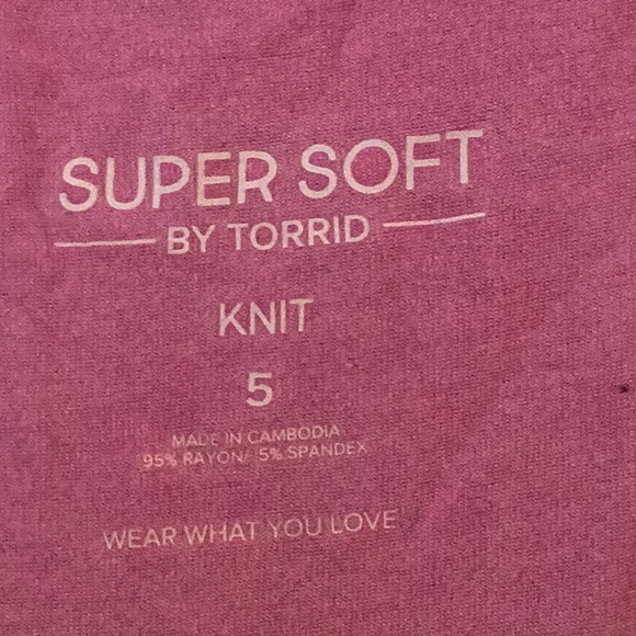 Torrid Shirt - Picture 2 of 5